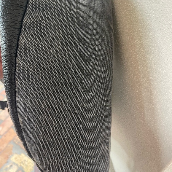 OGIO Backpack. Black grey striped. Canvas material. Zipper pockets, laptop. - Picture 9 of 10